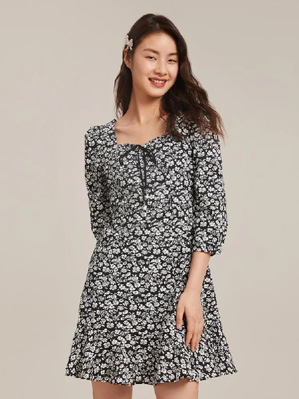 Black Floral Long-sleeve Heart-neck  Dress Tunics Travel practical