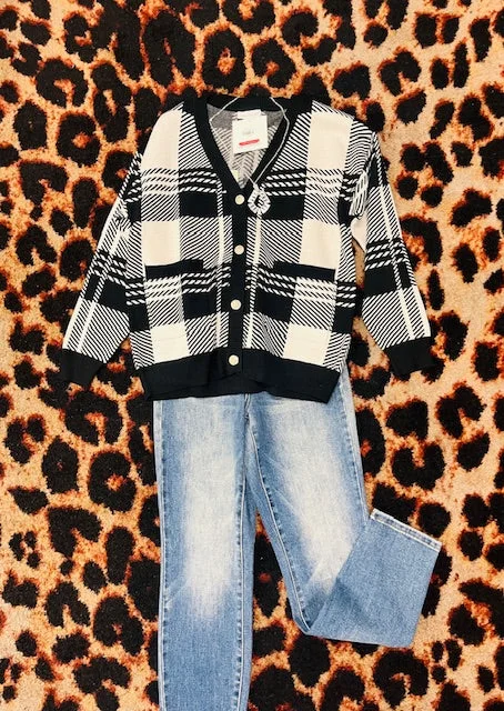 Buff Plaid Cardigan Welt Pockets Slit Pockets Flap Pockets
