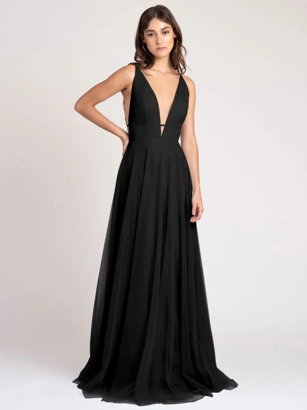 Black Evening Dress A-Line Sleeveless V-Neck Floor-Length Zipper Pleated Tulle Social Party Dresses Cowl Neckline Elegant