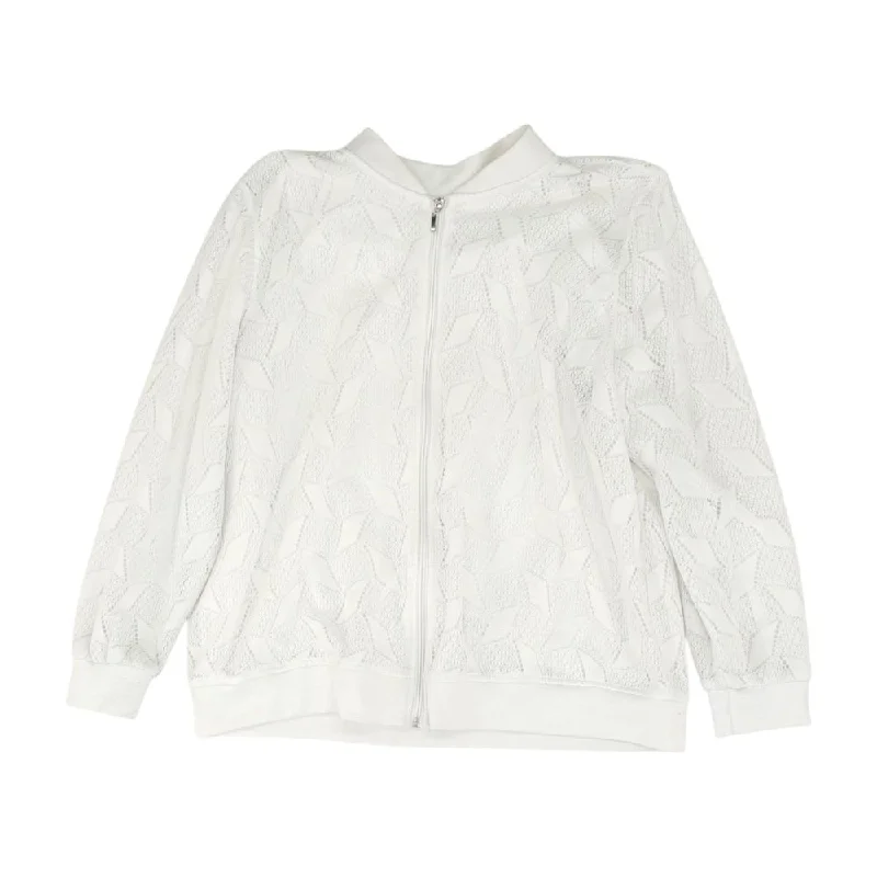 White Solid Jacket Ribbed Jacket Pleated Jacket Ruffled Jacket