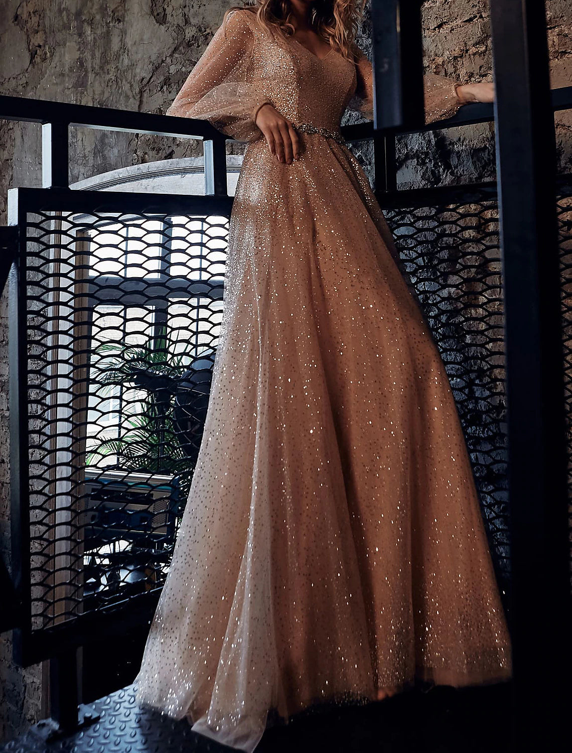 A-Line Glittering Prom Dress Maxi Party Dress Formal Evening Birthday Dress V Neck Long Sleeve Floor Length Tulle with Sash / Ribbon Tunics Distressed trendy