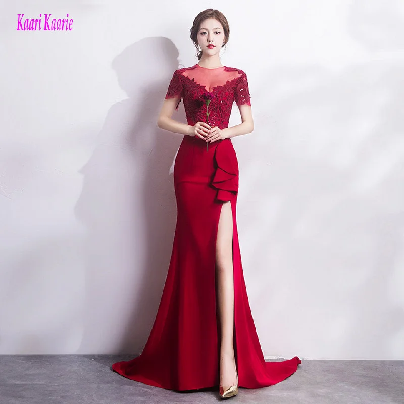 Brilliant Burgundy Mermaid Evening Gowns Long New Sexy Black Evening Party Dresses O-Neck Appliques Zipper Formal Dress Turtleneck Neckline Stylish