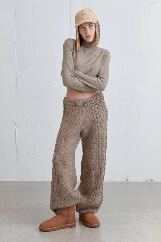 CABLE KNIT PANT Fashionable Jogger Pants