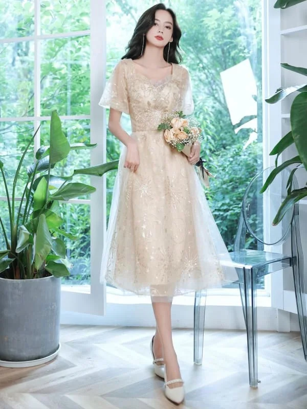 Champagne Evening Dress A-Line Sweetheart Neck Lace Half Sleeves Applique Tea-Length Formal Party Dresses Tunics Wedding white