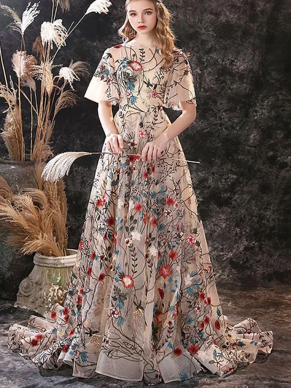 Evening Dress A-Line Jewel Neck Lace With Train Lace Social Party Dresses Crew Neckline Sporty